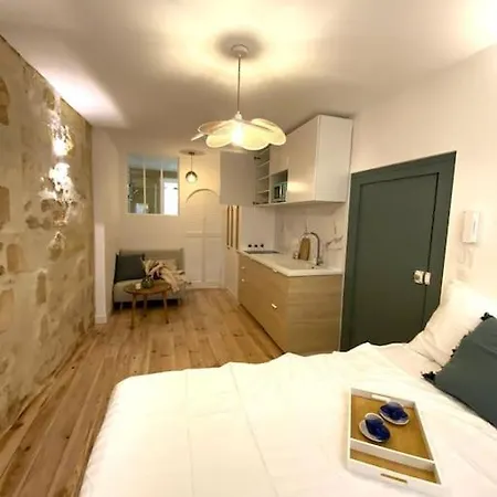 Bordelais Avec Terrasse